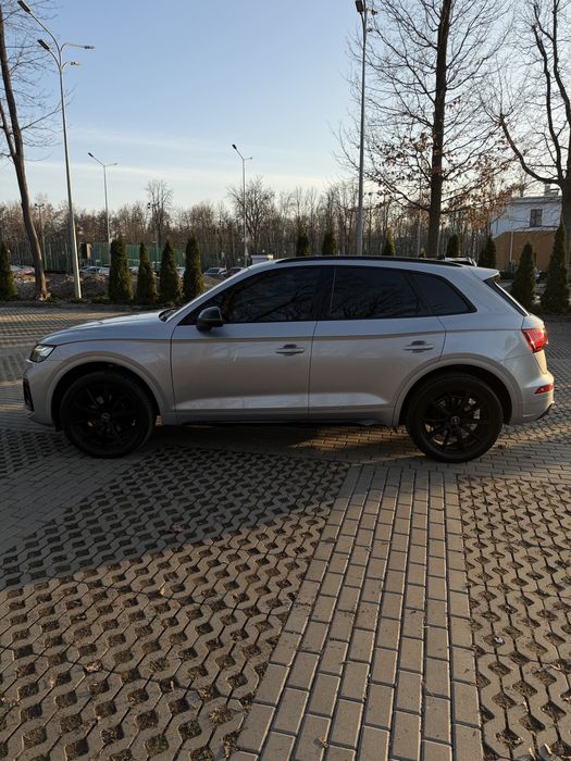 Продам Audi SQ5 2022 року