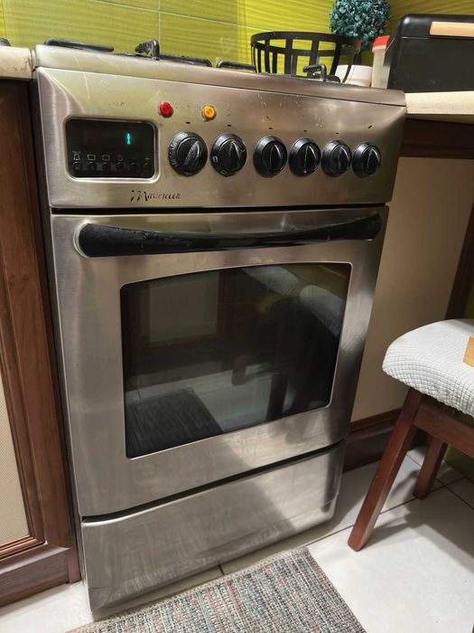 Meble kuchenne ze sprzętem