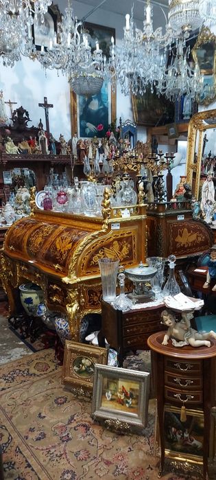 Comoda Louis XV Francesa