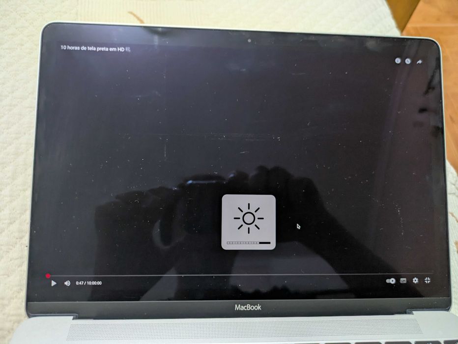 Macbook 12 cinza prata usado