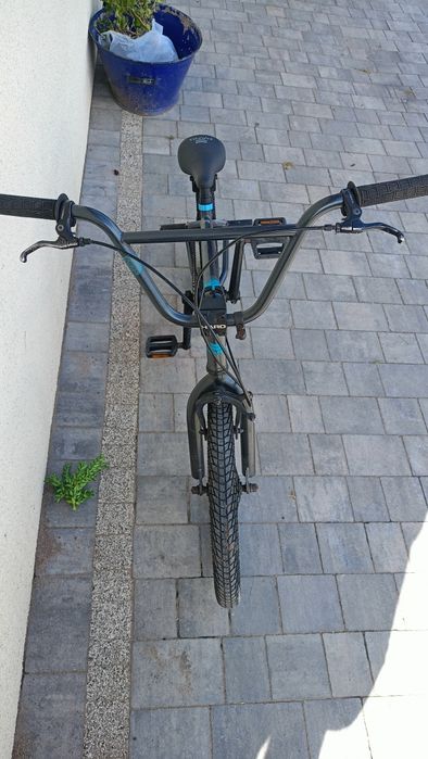 BMX Haro z pegami