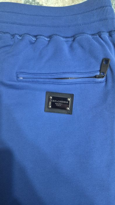 Продам костюм Dolce&Gabbana
