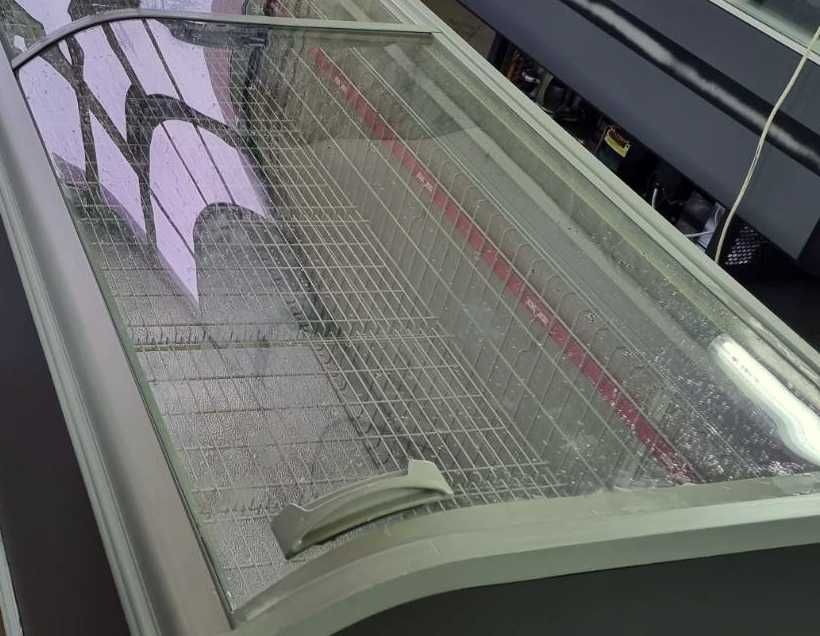 Стекло на морозильный ларь AHT Paris 210(-)U. Оригинал, для АНТ