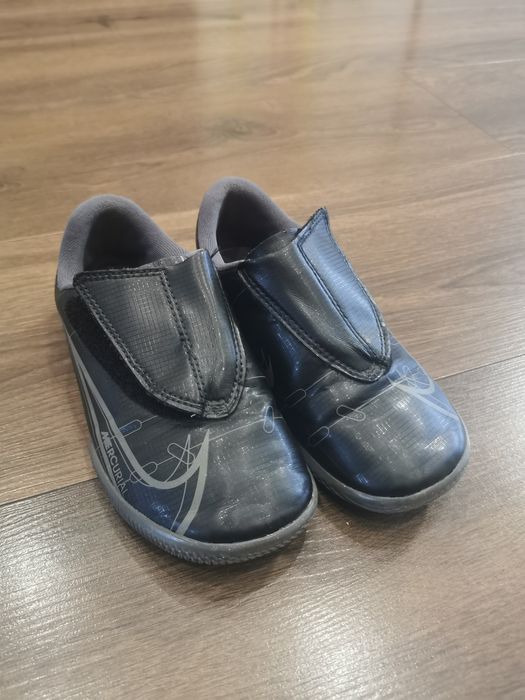 Halówki Nike Mercurial 28.5