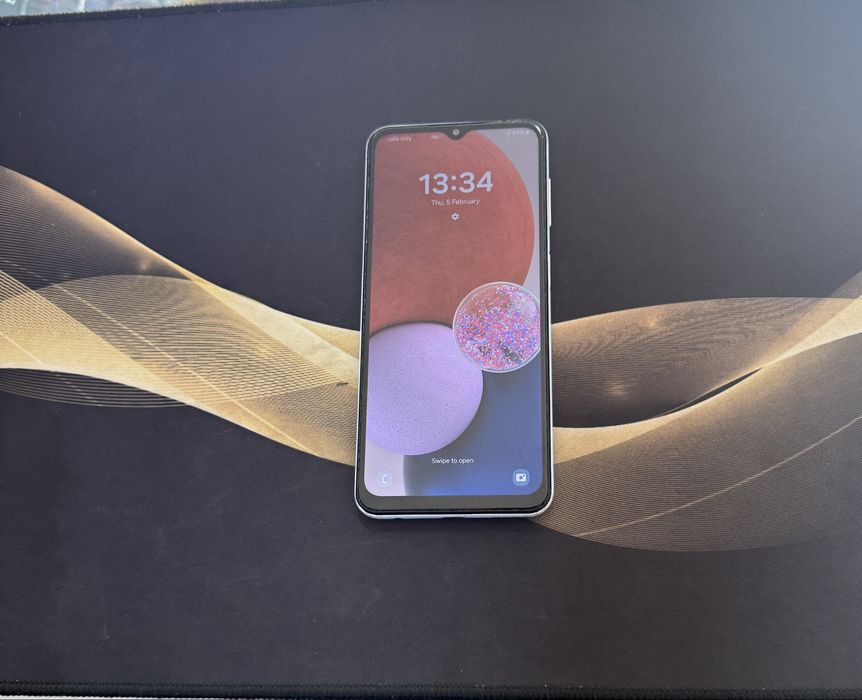 Samsung A13 4/128GB.