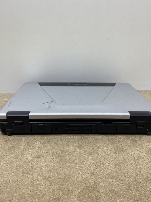 Захищений 15.6" ноутбук Panasonic Toughbook CF-52 - i5 - 8/256gb - COM