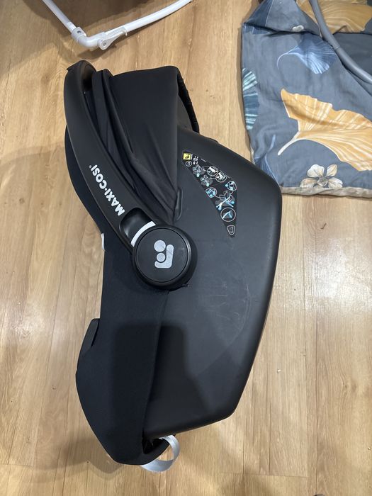 Fotelik nosidełko łupina Maxi Cosi Cabriofix I-size