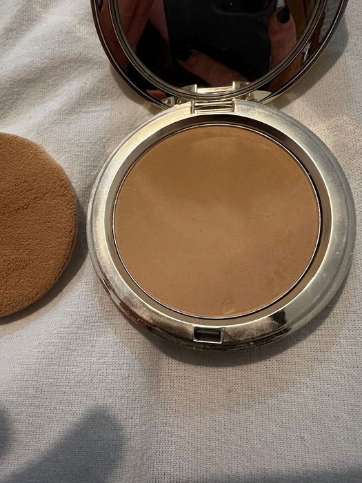 Puder Clarina ever matte compact powder light medium