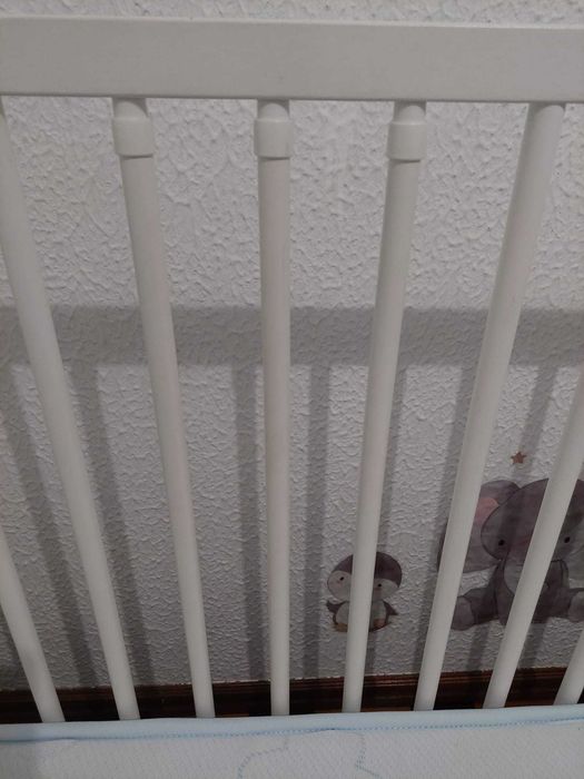 Berço e colchão  bebé