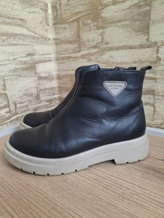 Продам кожані ботіночки 38 розміру