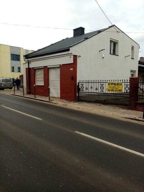 Działka inwestycyjna z zabudowaniami na sprzedaż - Centrum Opoczno