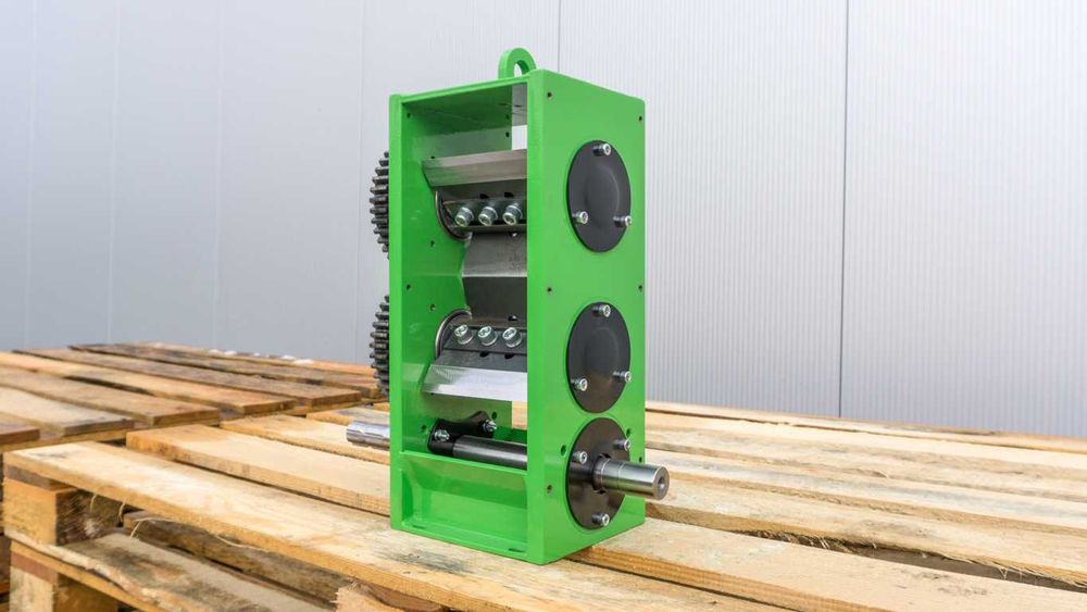 MECHANIZM == rębak do gałęzi X-110 == model2026 >> rozdrabniacz walcowy