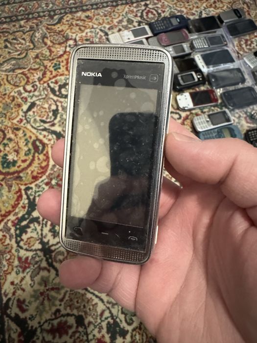 Лот Мобільних телефонів з Власної Колекції