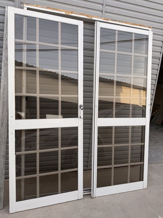 Janela de correr aluminio com aro vidro duplo escurecido