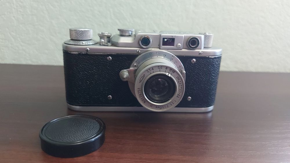 Плівковий фотоапарат Зоркий