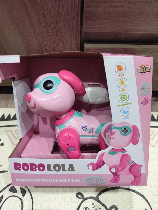 Interaktywny piesek robot