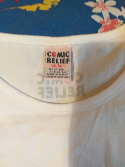Tshirt comic relief medium