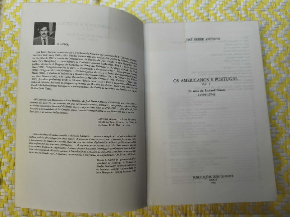 Os Americanos em Portugal Vol I – 
José Freire Antunes