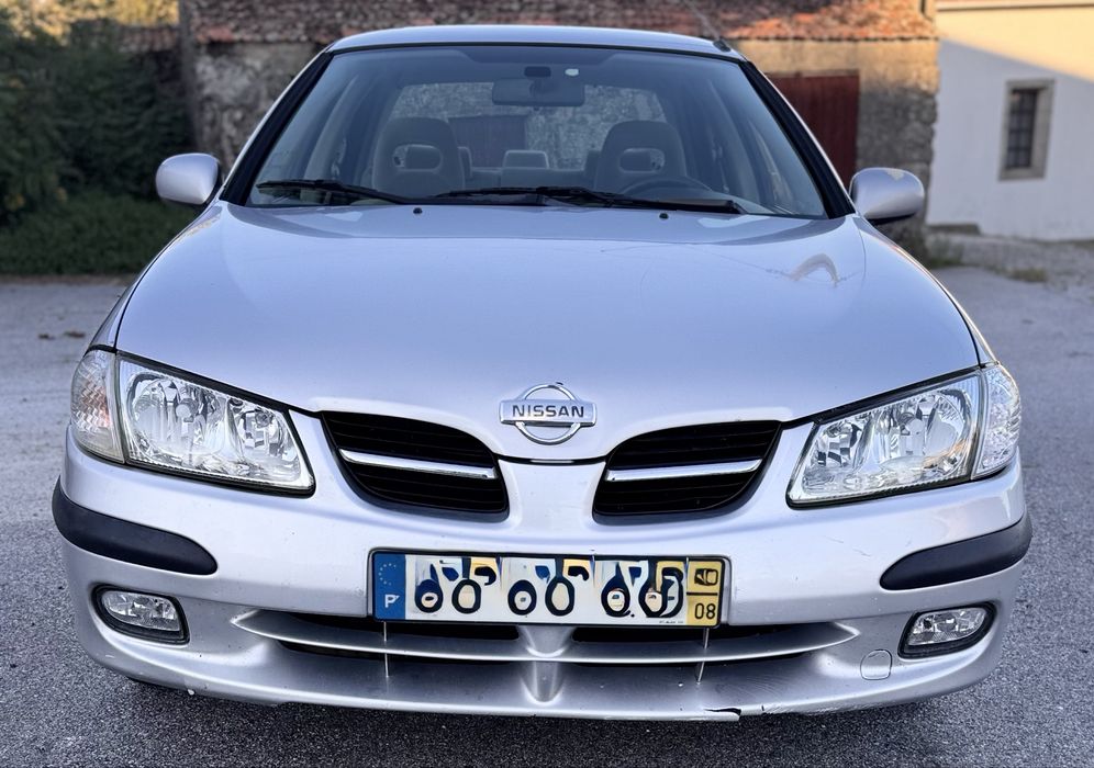 Nissan Almera