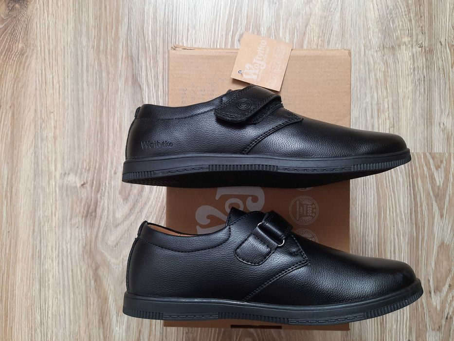 Buty chłopięce komunijne wizytowe na wesele Wojtyłko 36 na rzepy