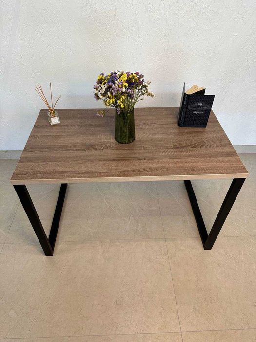 Офисный стол. Индивидуальный проект. Стіл на металевих ніжках. Ножки.