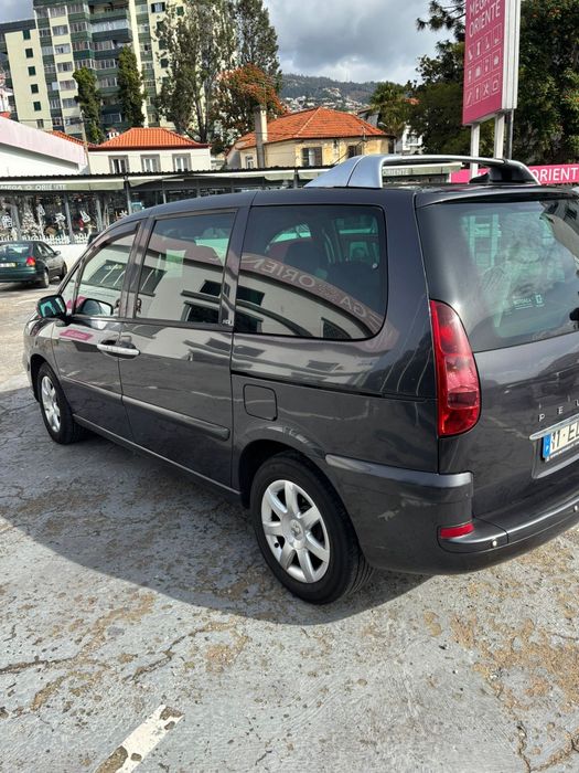 Peugeot 807 2.0 HDI  Navtech