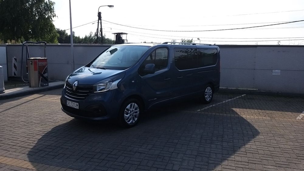 Wynajem bus 9 os Renault Trafic