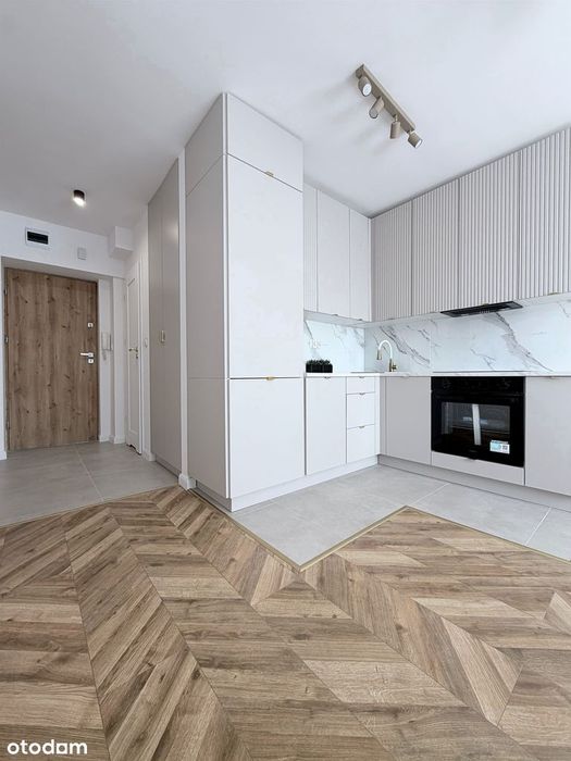 TYSIĄCLECIE | Garderoba | 2 pok. | 38 m2 | BEZ PROWIZJI !