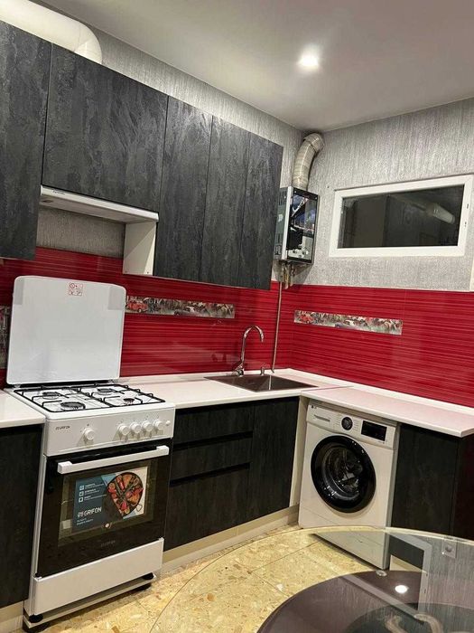 Продаж 2-кімнатної квартири, пр. Яворницького, єВідновлення AK