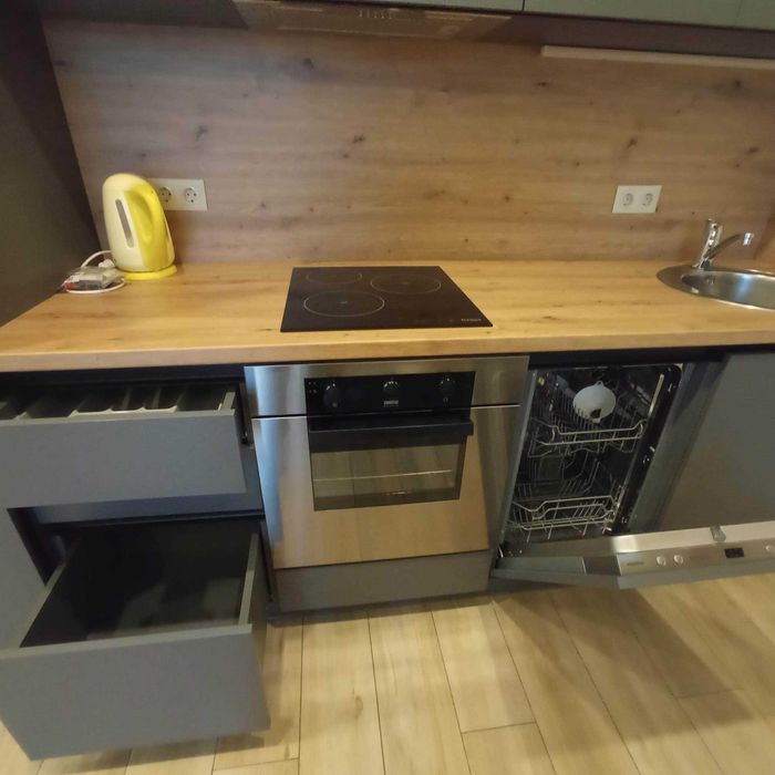 ЖК преміум-класу «Crystal Park»,парк Багряного,М «Шулявська» та «КПІ»