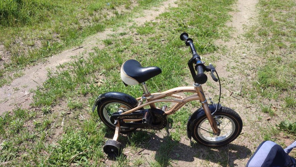 Дитячий велосипед