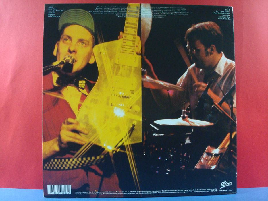 Cheap Trick - At Budokan / NM / LP / EU / 2010 "Special Edition Yellow"64284203686786121