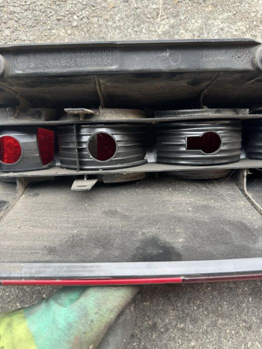 Ліхтар задній лівий Mersedes sprinter 906