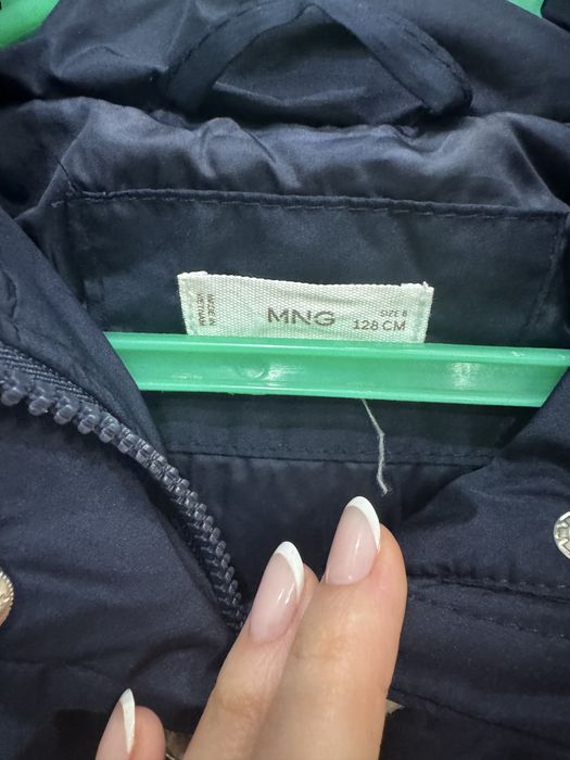 Куртка mango для дівчинки