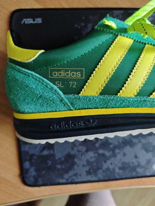 Продам кросівки Adidas SL72,чоловічі.