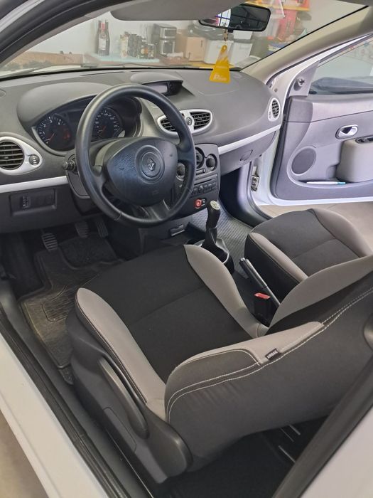 Renault Clio 1.5 dci 2011 comercial