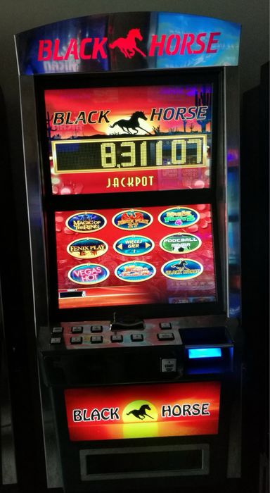 Black Horse / Silver Shark komputer
