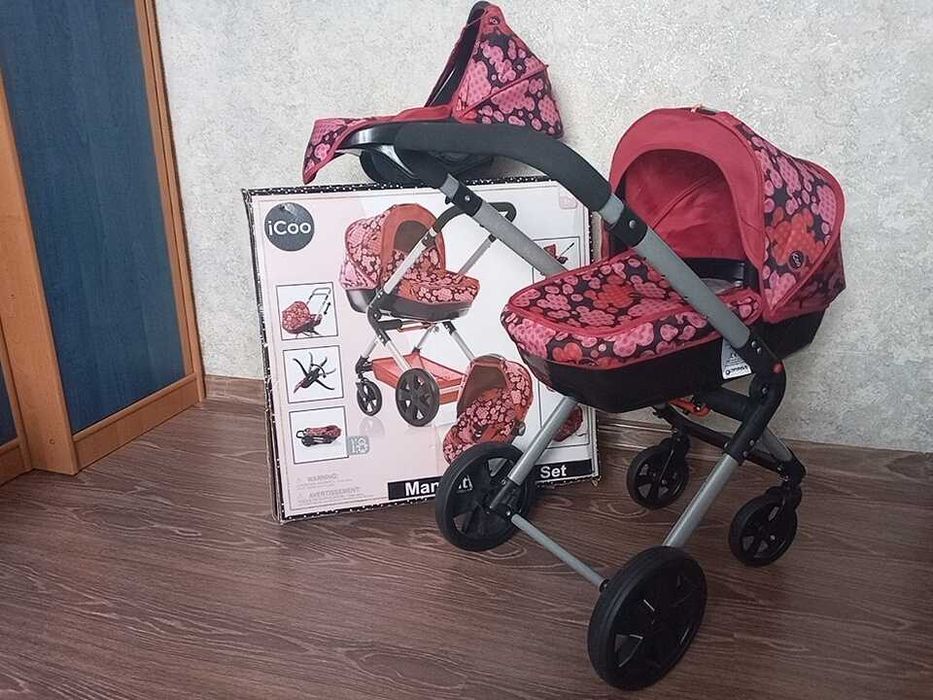 Дитяча коляска для ляльки