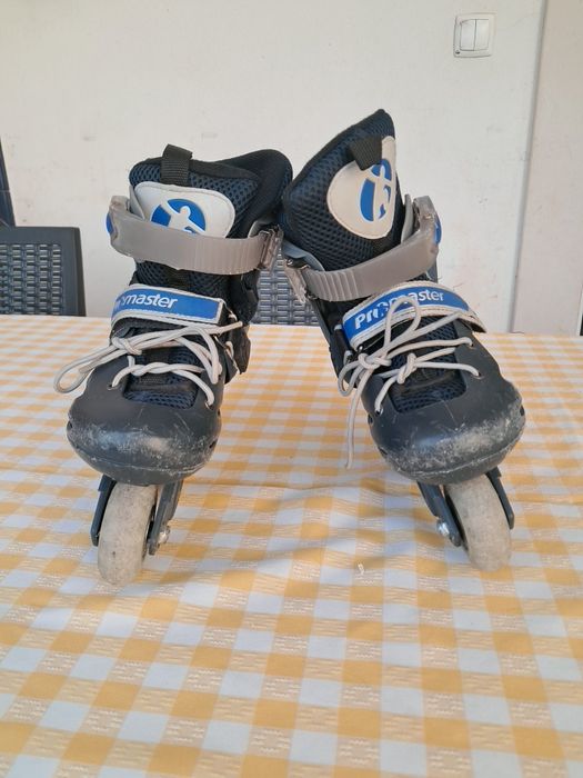 Patins de rodas em linha, tamanho 28-31.