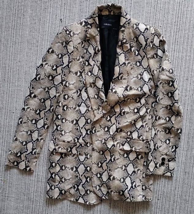 Calças salsa e guess + casaco zara