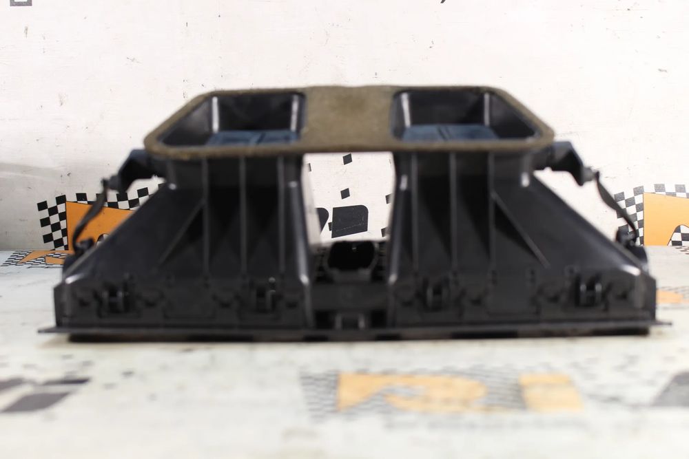 Difusor / saída de ar BMW 1 (E87)