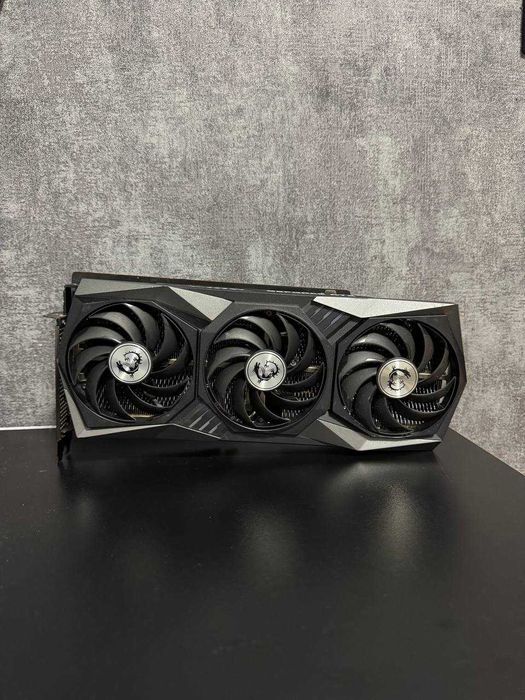 RTX 3080 — потужна ігрова відеокарта