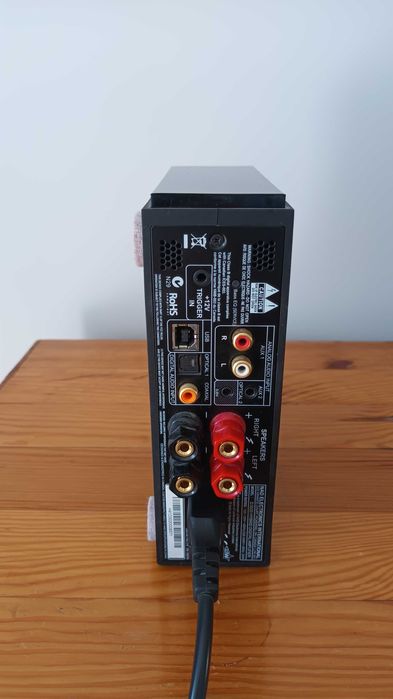 Wzmacniacz cyfrowy NAD D3020