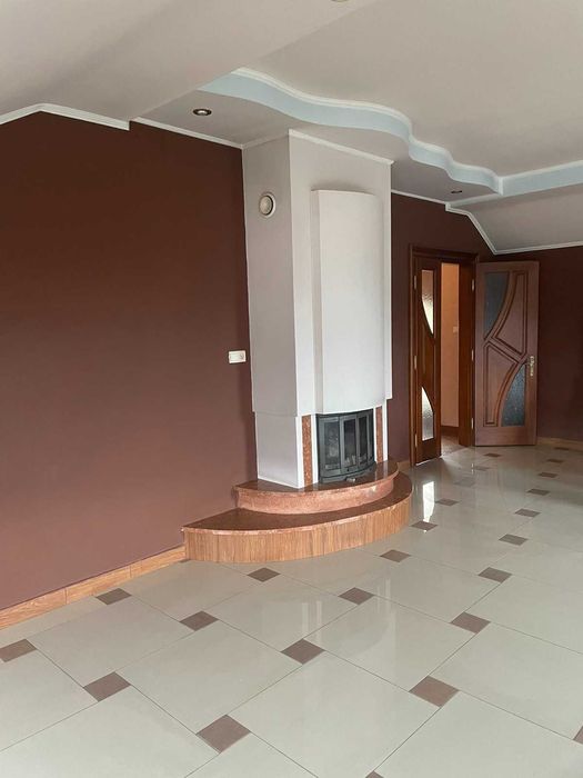 Нежитлове приміщення під магазин, м.Жовква