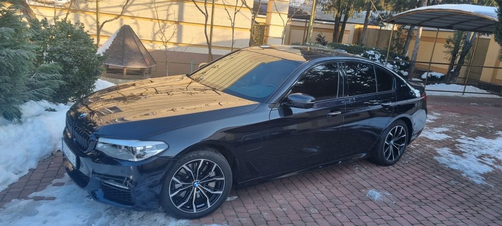 Продам легковий автомобіль BMW g30e