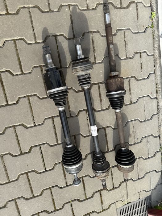 Полуось півісь шрус 4x4 1.6 2.2 2.0 Віто Вито Vito V-class EQV W447