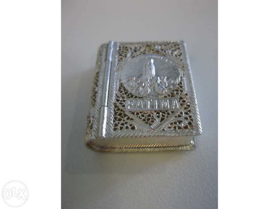 Caixa filigrana livro pequena com nossa senhora de Fátima, prata 833