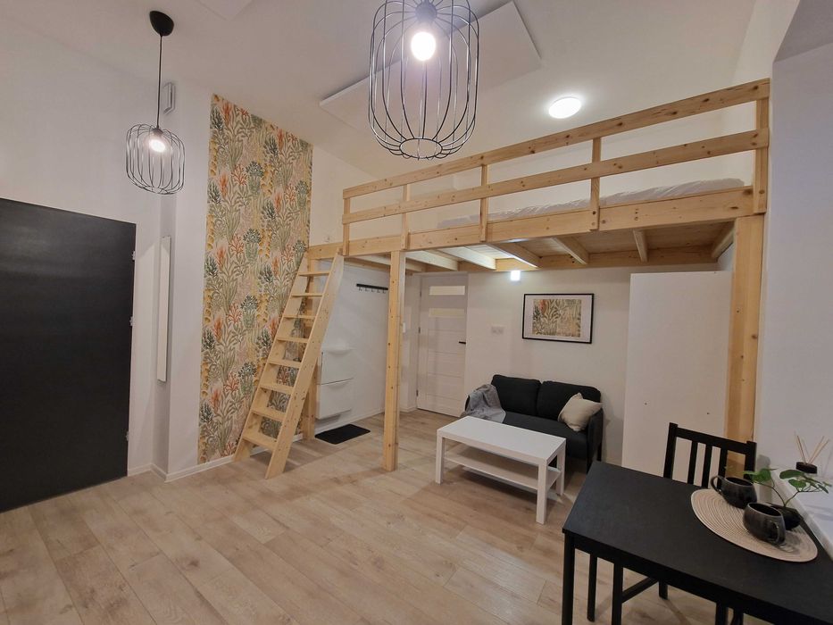 Antresola drewniana na wymiar. Producent. Antresole zabudowy