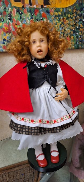 Коллекционная кукла автора Джулия Фишер Красная Шапочка.