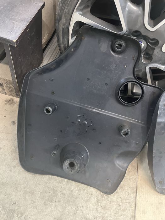 Кришка мотору vw